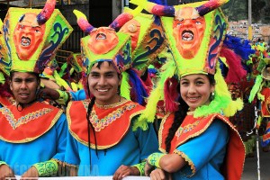 "Canto a la Tierra" en el Carnaval de Negros y Blancos en el 2018