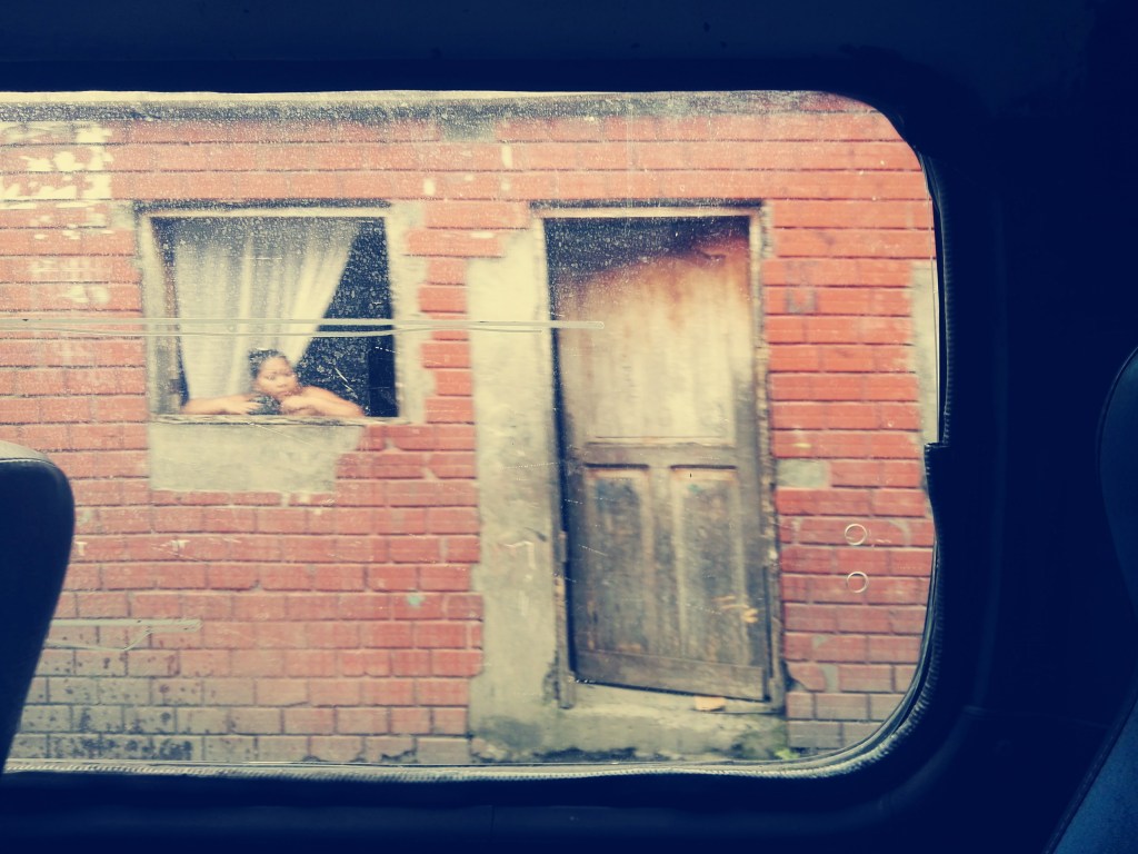 Del Nomadismo Urbano y las Nostalgias&nbsp;Murientes